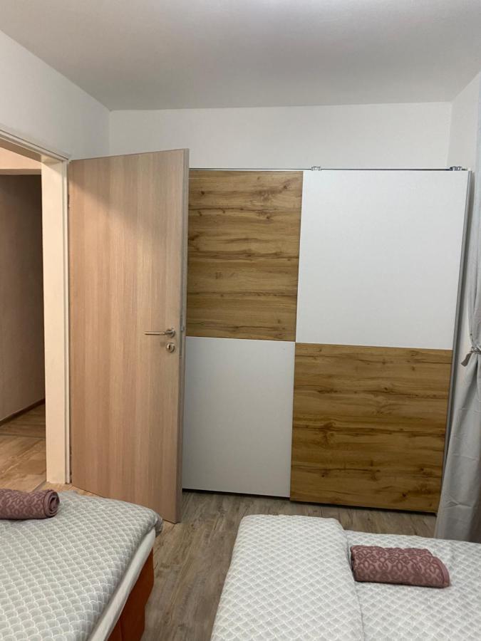 סמולג'אנאק Apartman Laura מראה חיצוני תמונה
